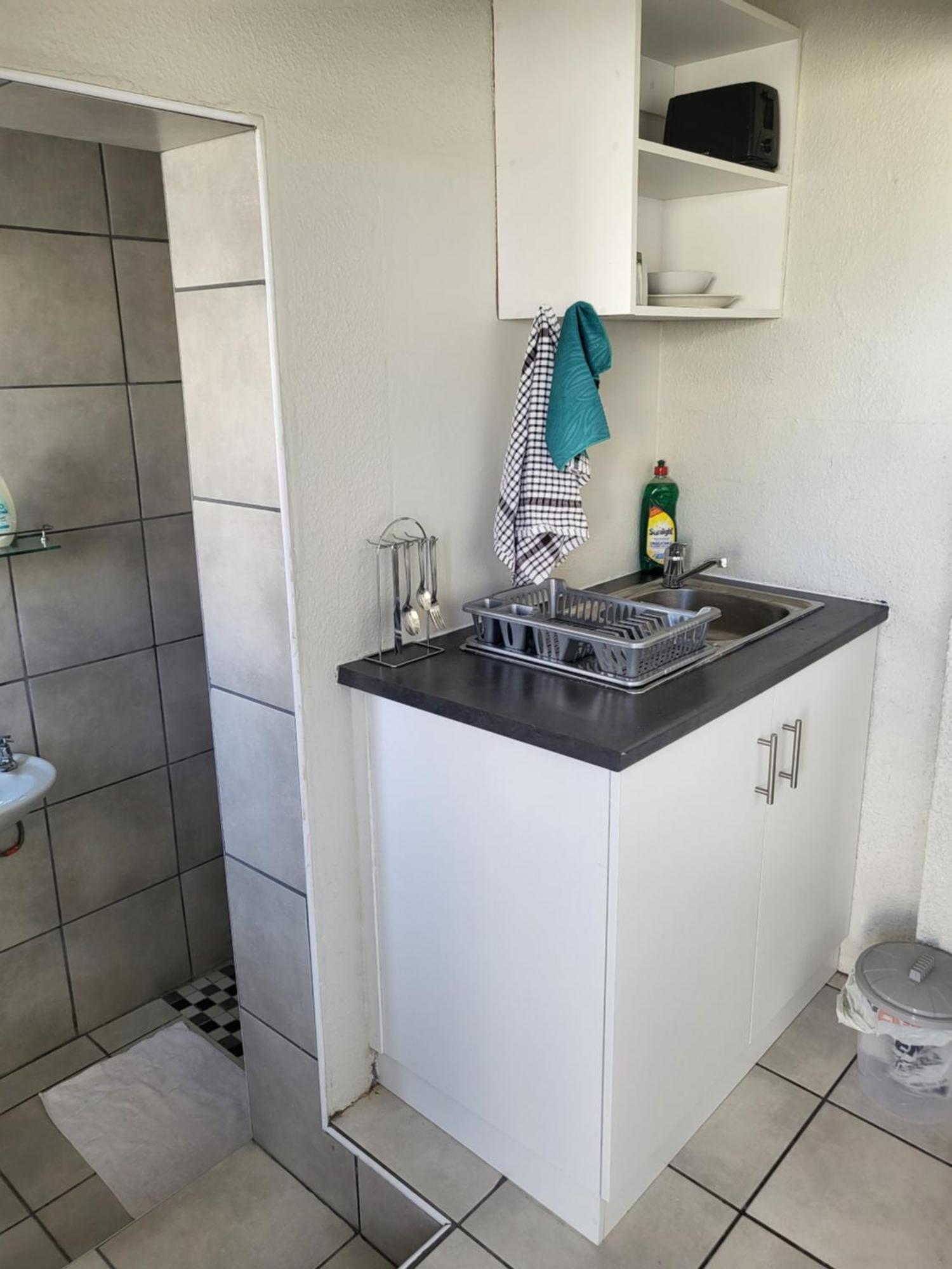 9 On Oostersee Cape Town